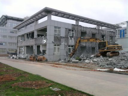 深圳违章建筑拆除，精心设计 严格施工